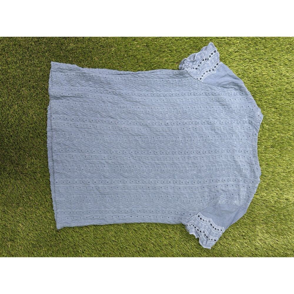 SHEIN Blue Lace Eyelet Round Neck Short Sleeve Blouse Women Regular Size M